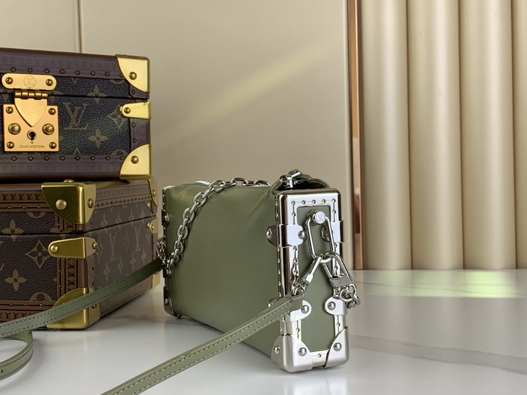 LV Slim Trunk Bag - 10A mirror version