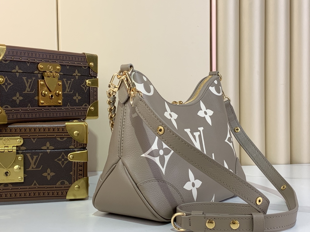 LV Boulogne Handbag - 10A mirror version