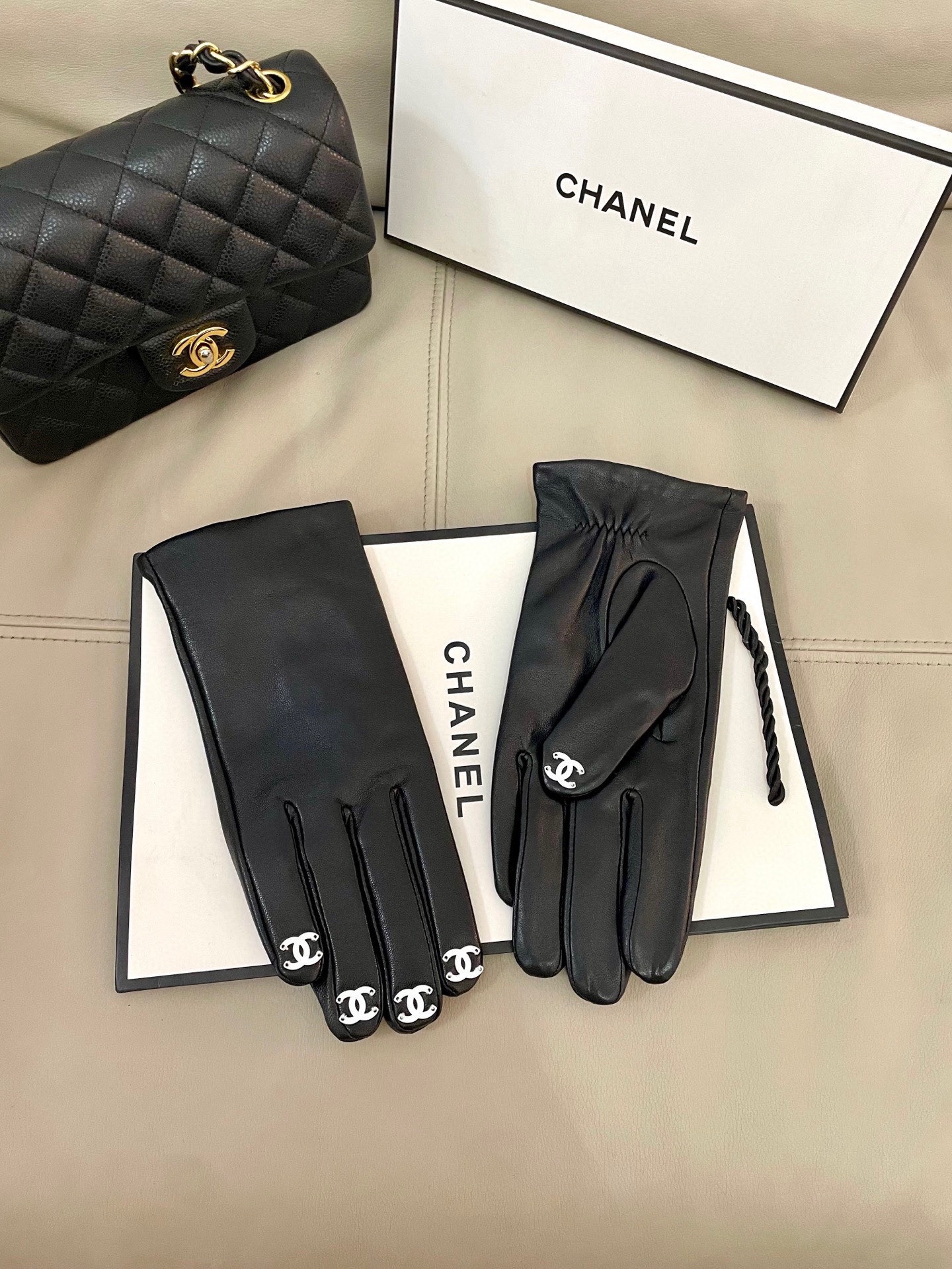 Chanel New Gloves
