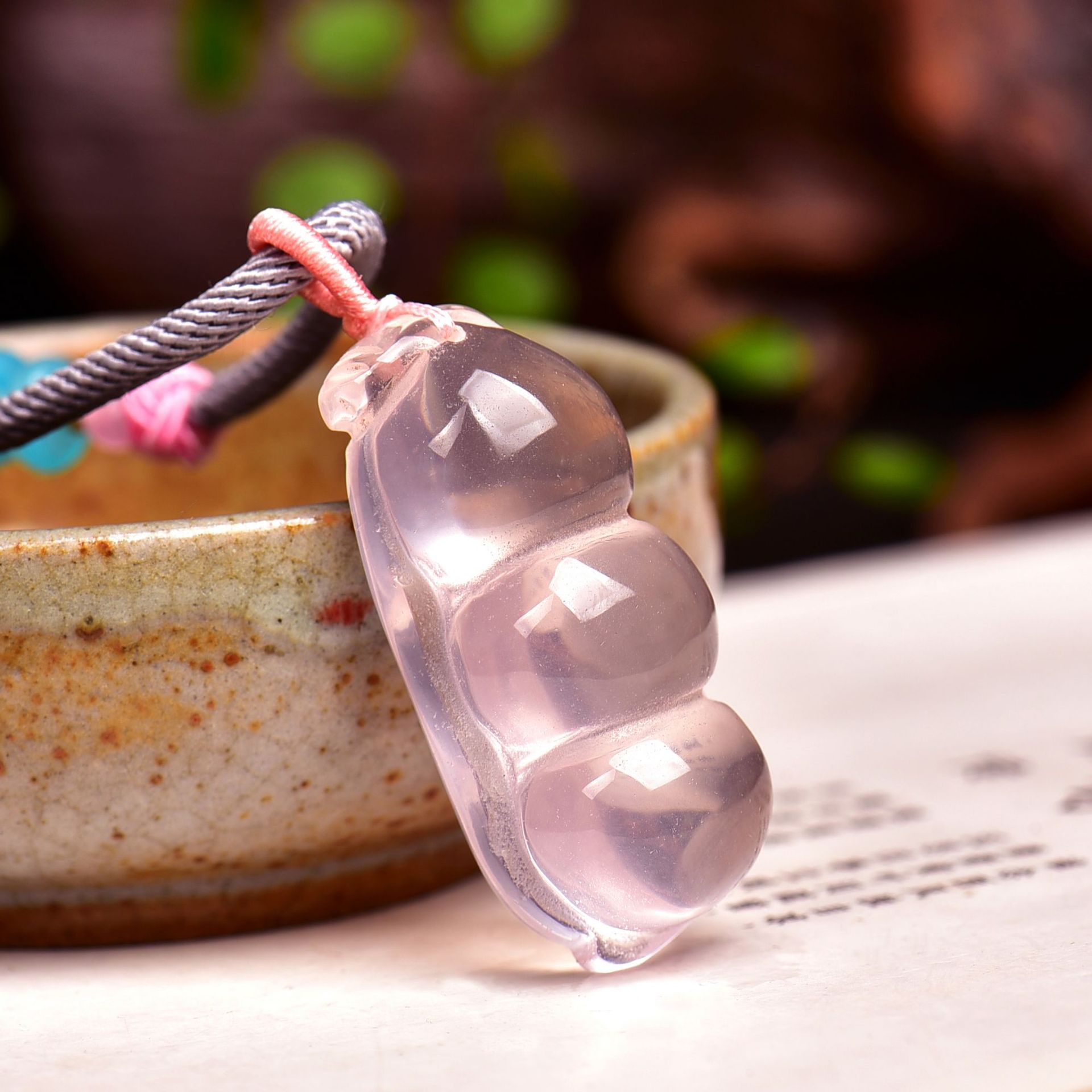 【Love luck】Natural light pink crystal lucky pendant