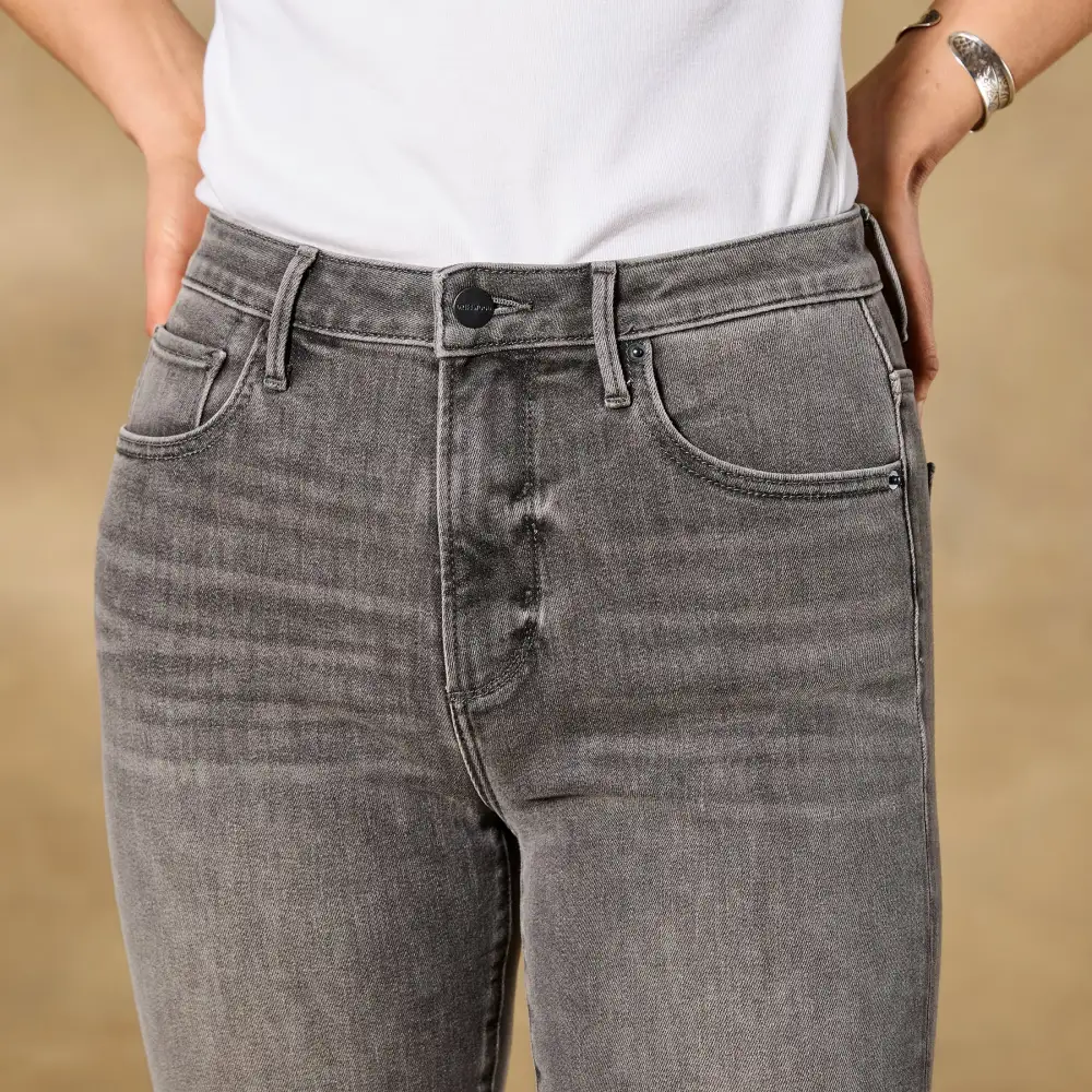 Stella Classic Straight Jeans