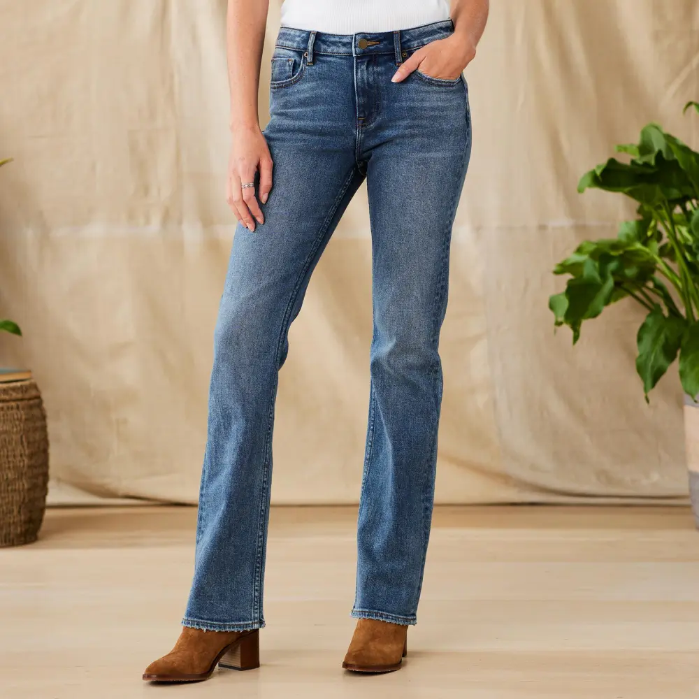 Kelly Classic Bootcut Jeans