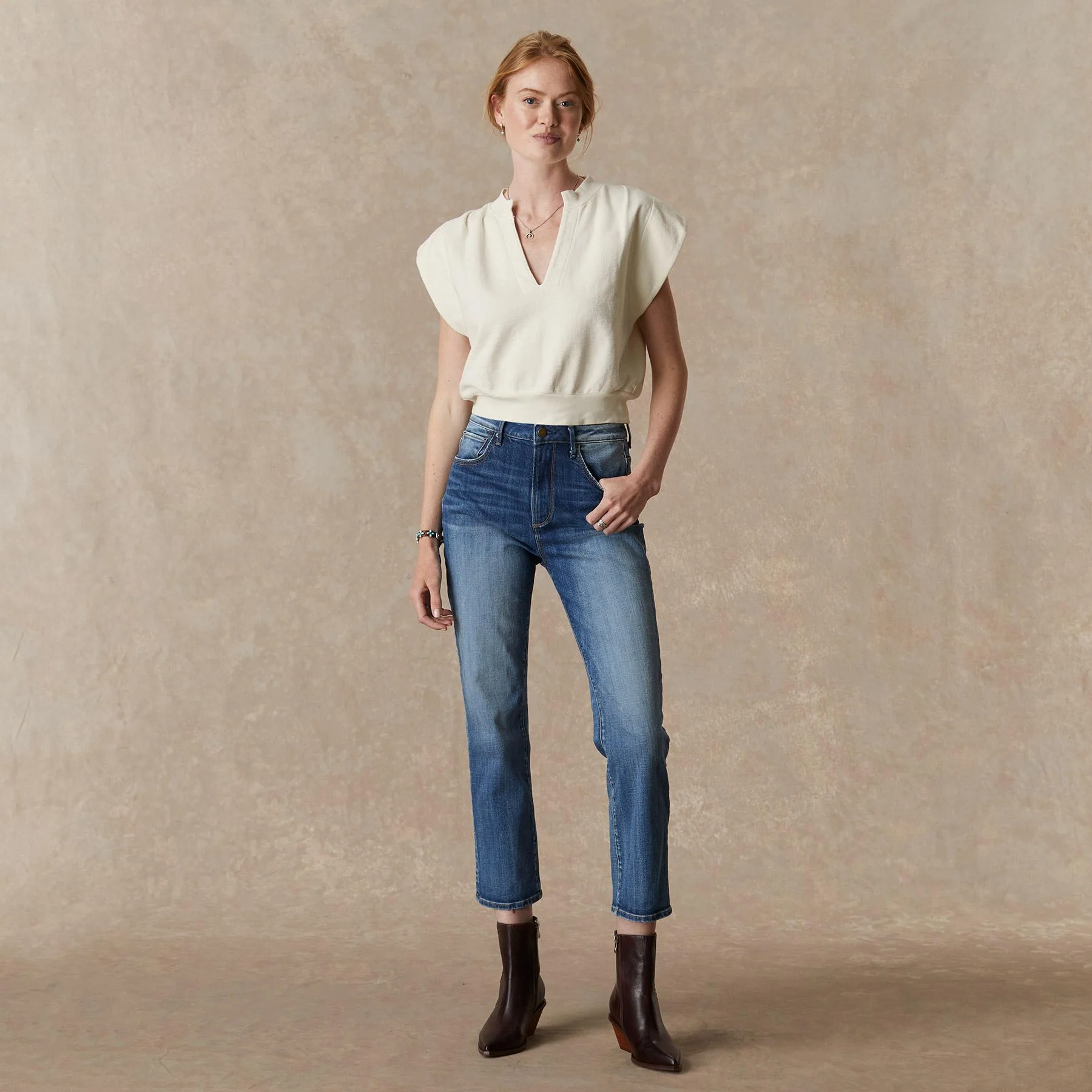 Lenon Notch Sweatshirt