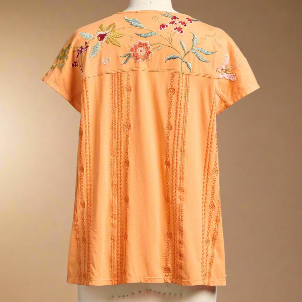 Suki Easy Tee, Petite