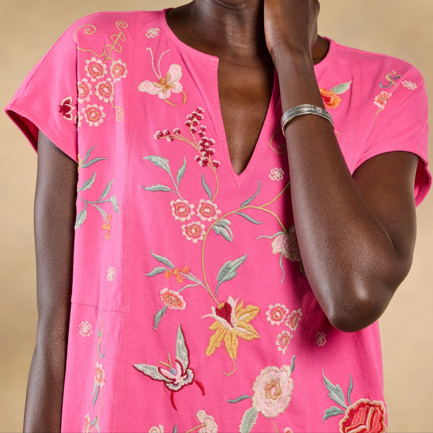 Suki Easy Tee, Petite