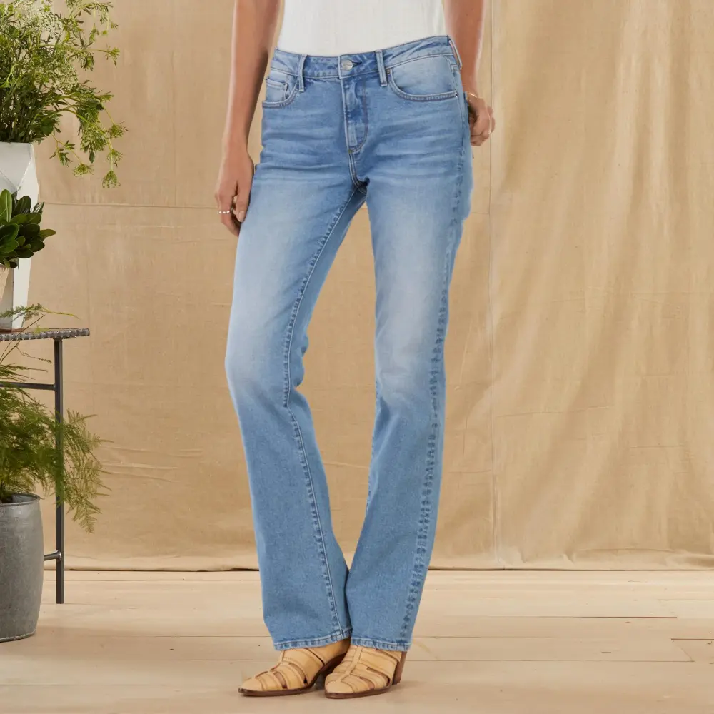 Kelly Classic Bootcut Jeans