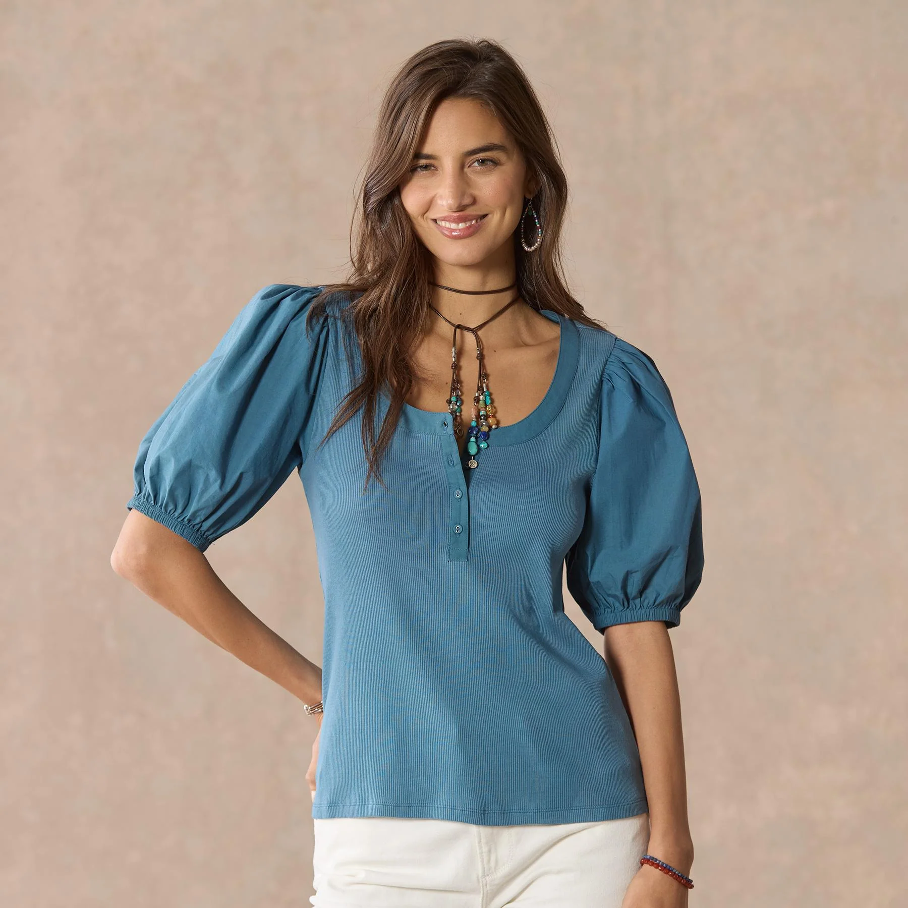 Carolina Henley, Petite