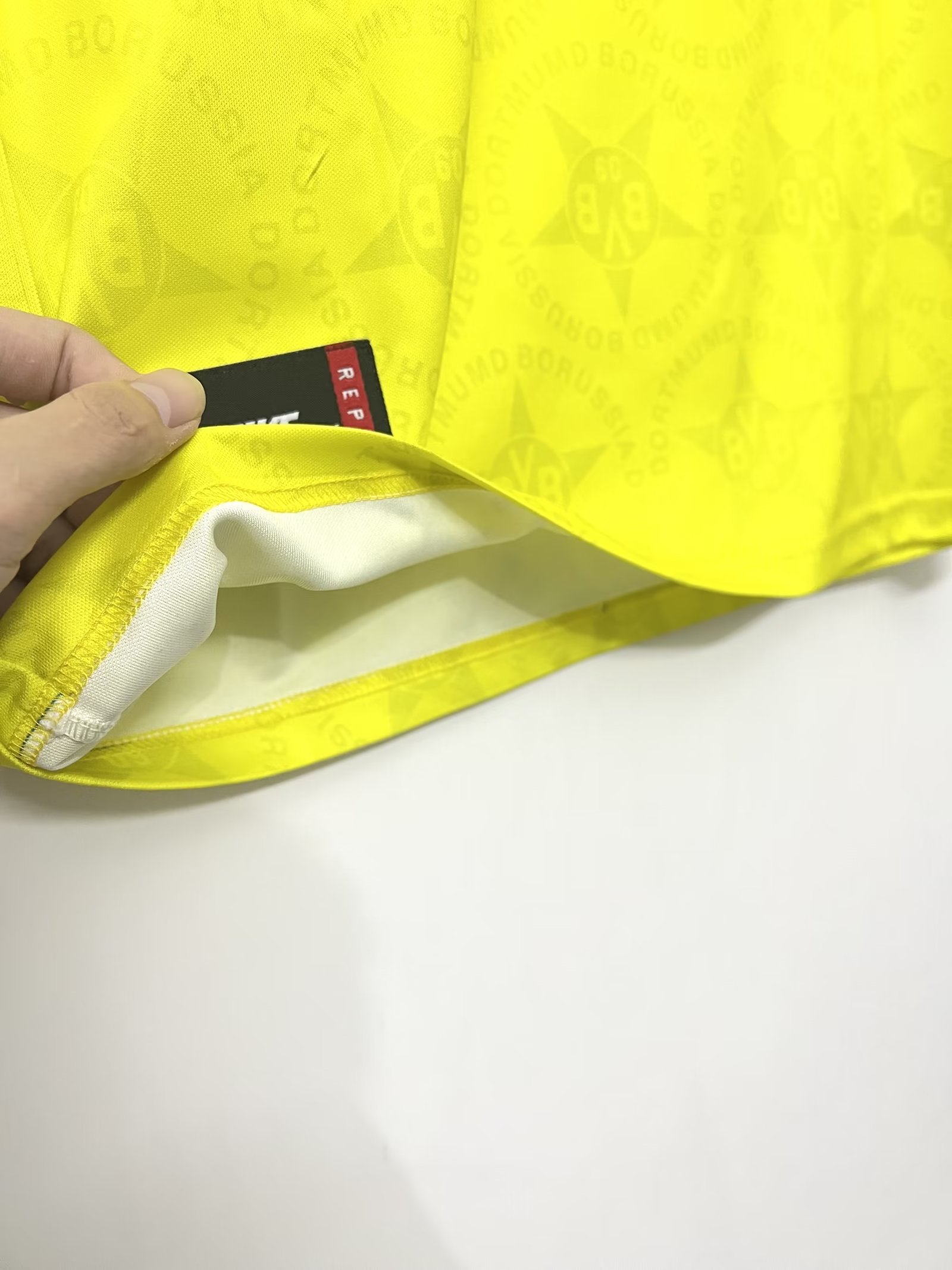 1994/1995 Borussia Dortmund  Home Jersey