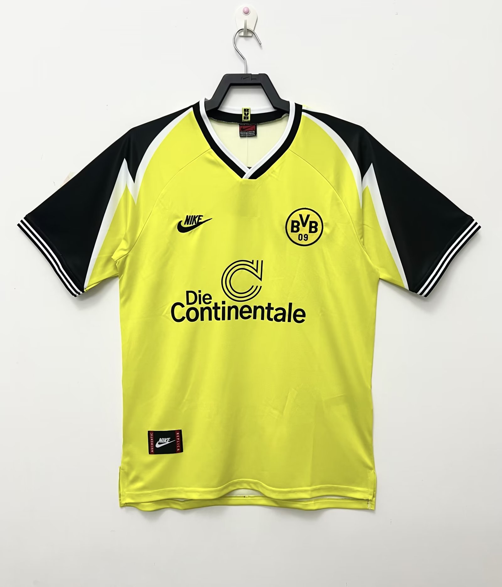 1995/1996 Borussia Dortmund  Home Jersey