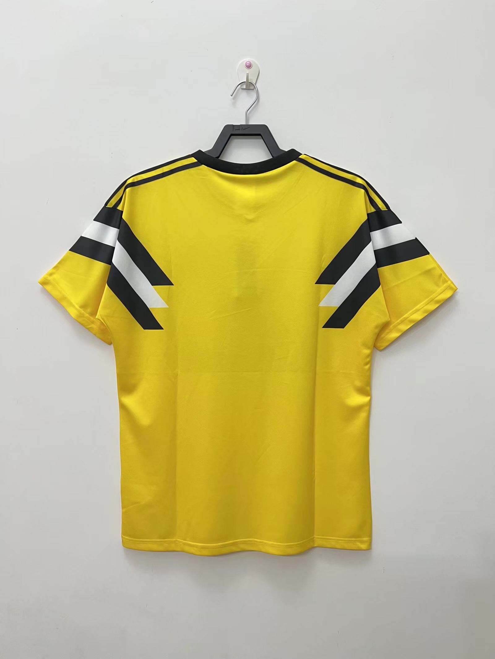 Borussia Dortmund 1989/90 Home shirt