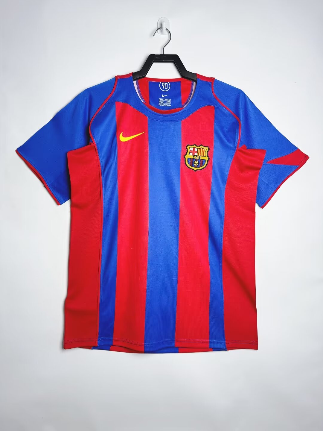 Barcelona Retro   Home Jersey 2004/05