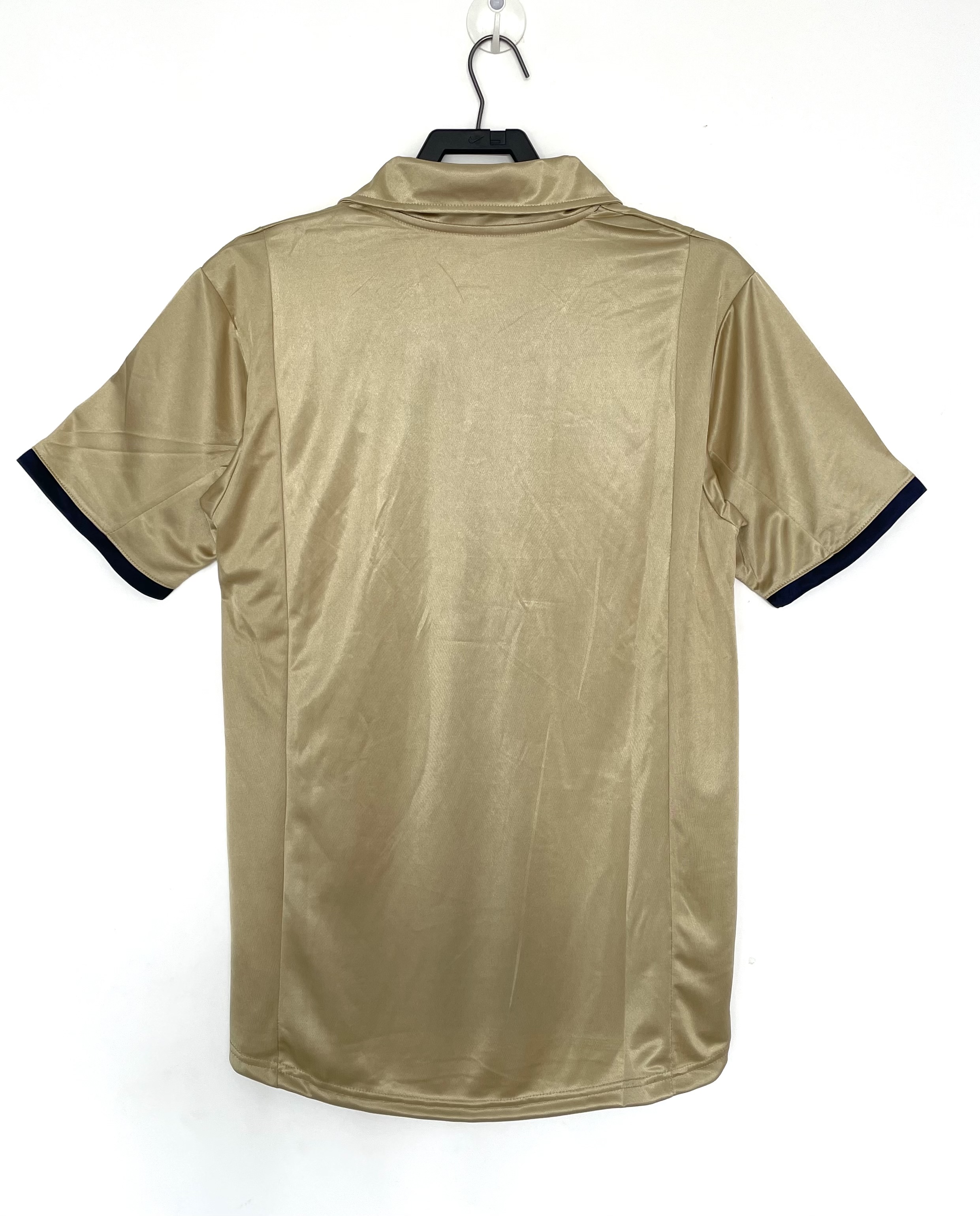 Barcelona Retro   Away  Jersey 2001/02