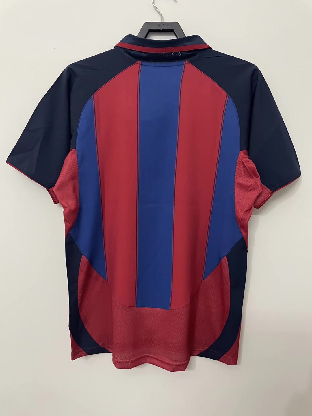 Barcelona Retro   Home Jersey 2003/04
