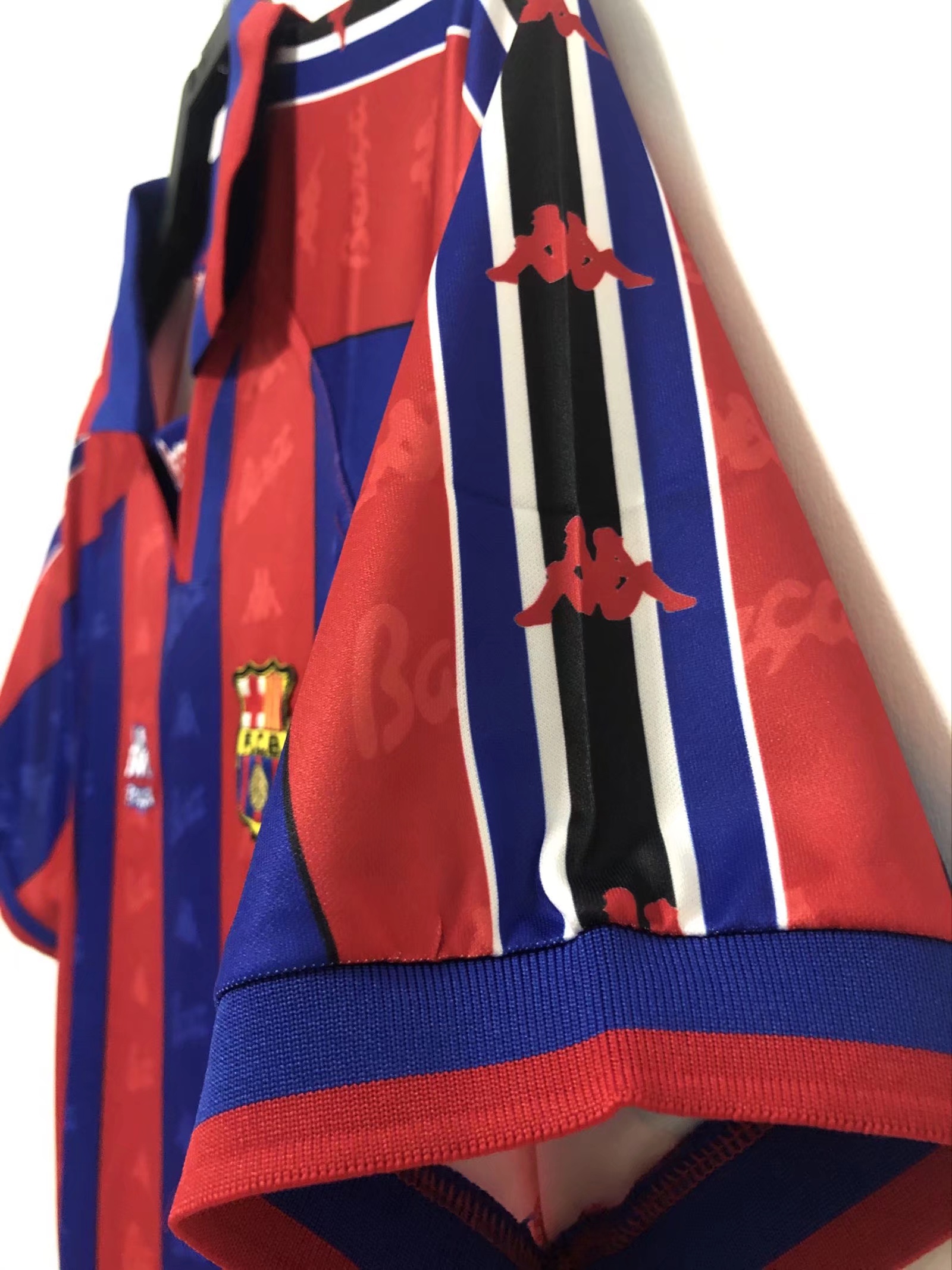 Barcelona Retro   Home  Jersey 1996/97