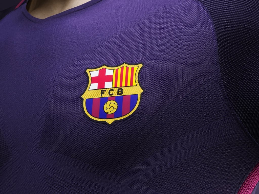 FC BARCELONA  Away JERSEY 2016/17