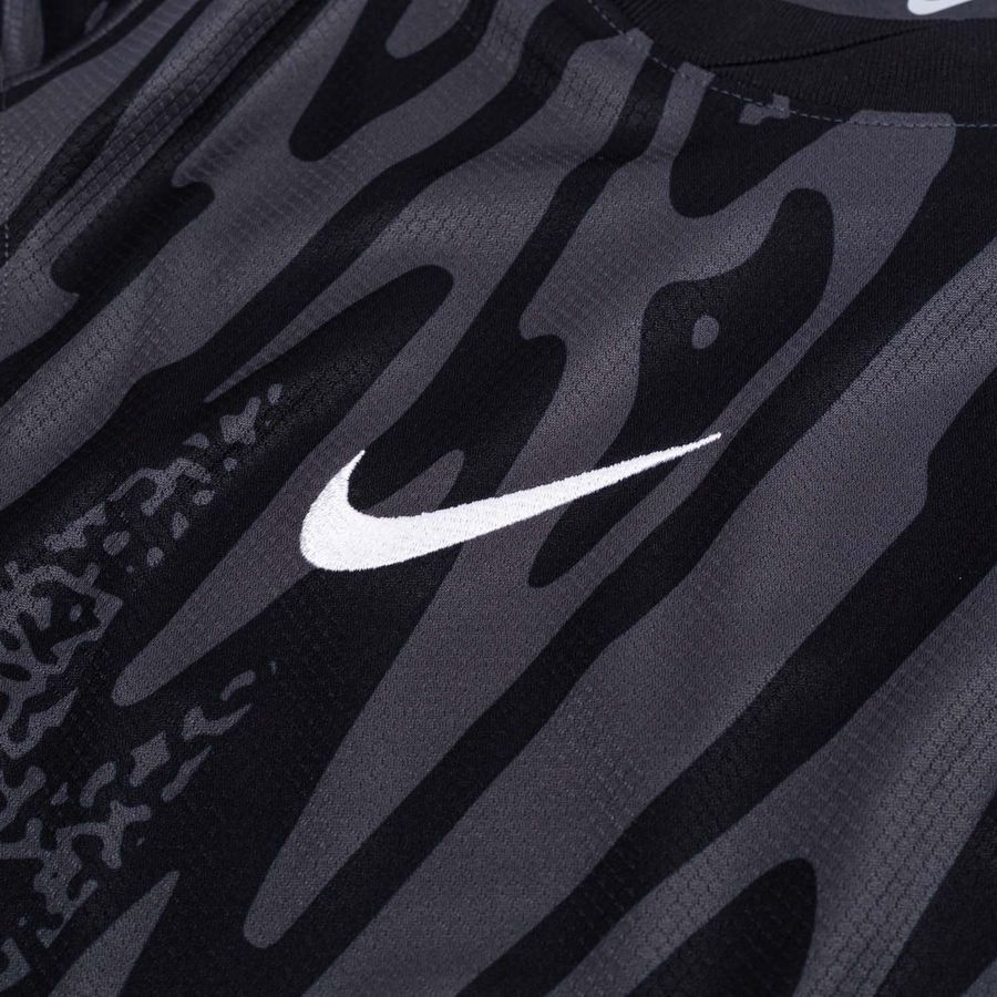 Liverpool Goalkeeper Jersey 2024/25