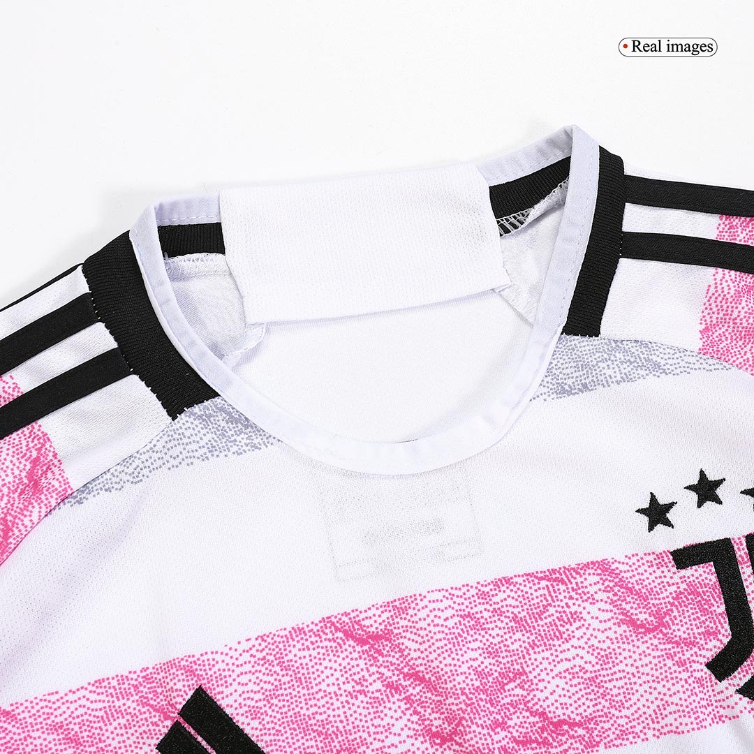 Kid se Juventus-wegtrui+kortbroek 23/24