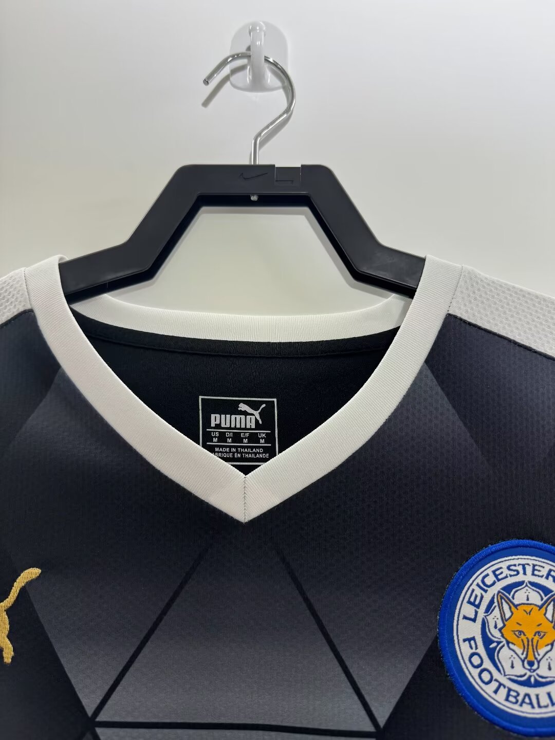 Leicester City  Away Jersey  2015/16