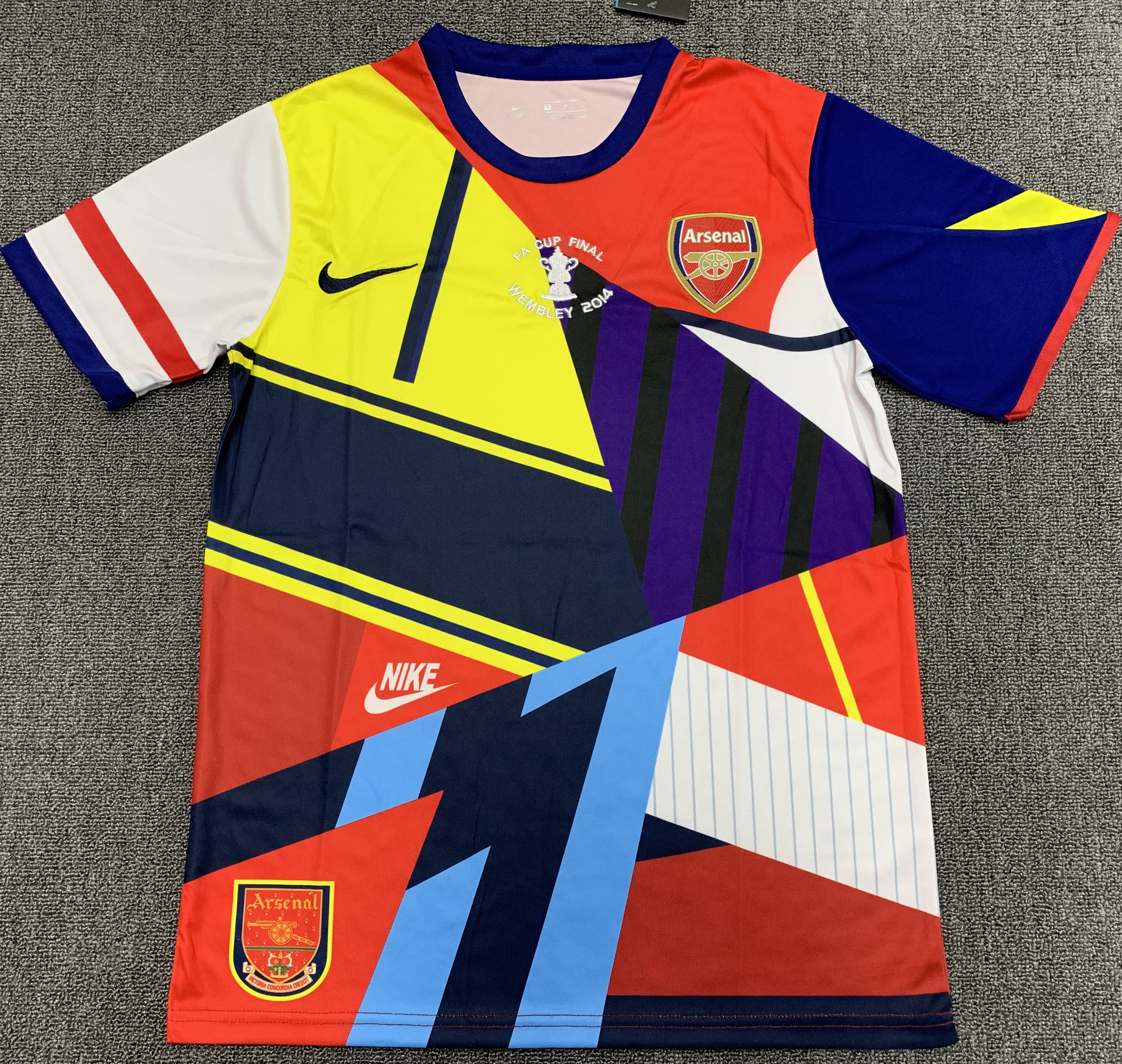 Arsenal 2014 F.A CUP commemorative jersey