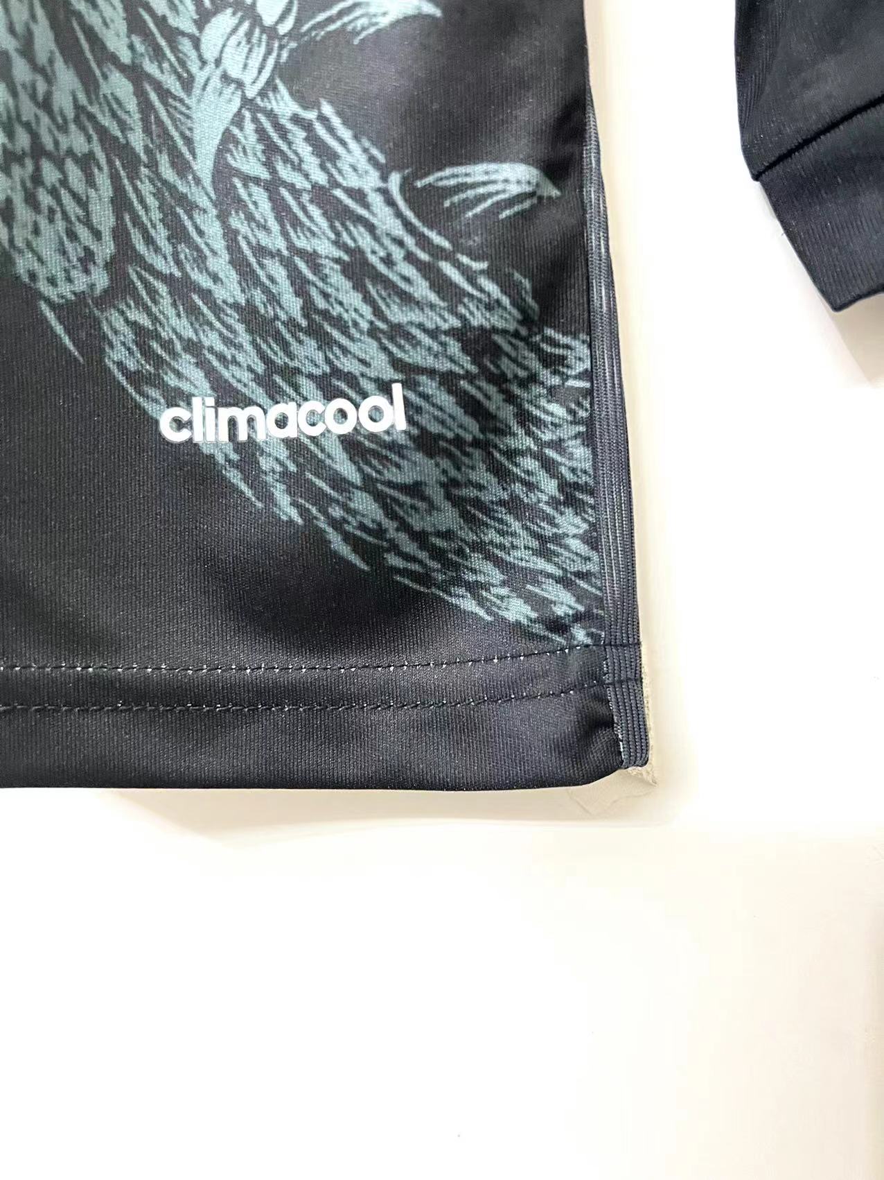 Real Madrid Third Long Sleeve Retro Jersey 2014/15