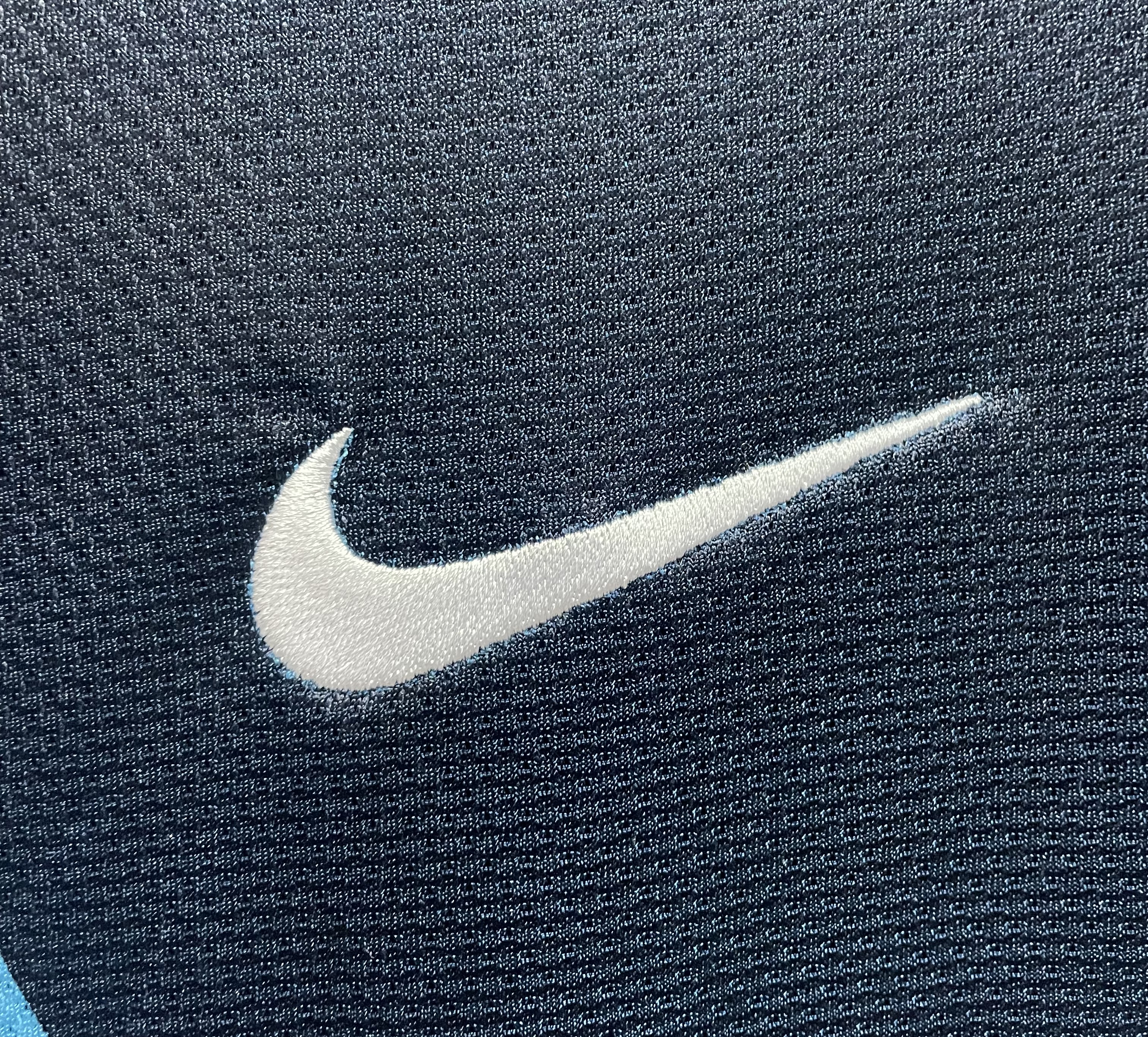 Arsenal  Away Retro Jersey 2011/12