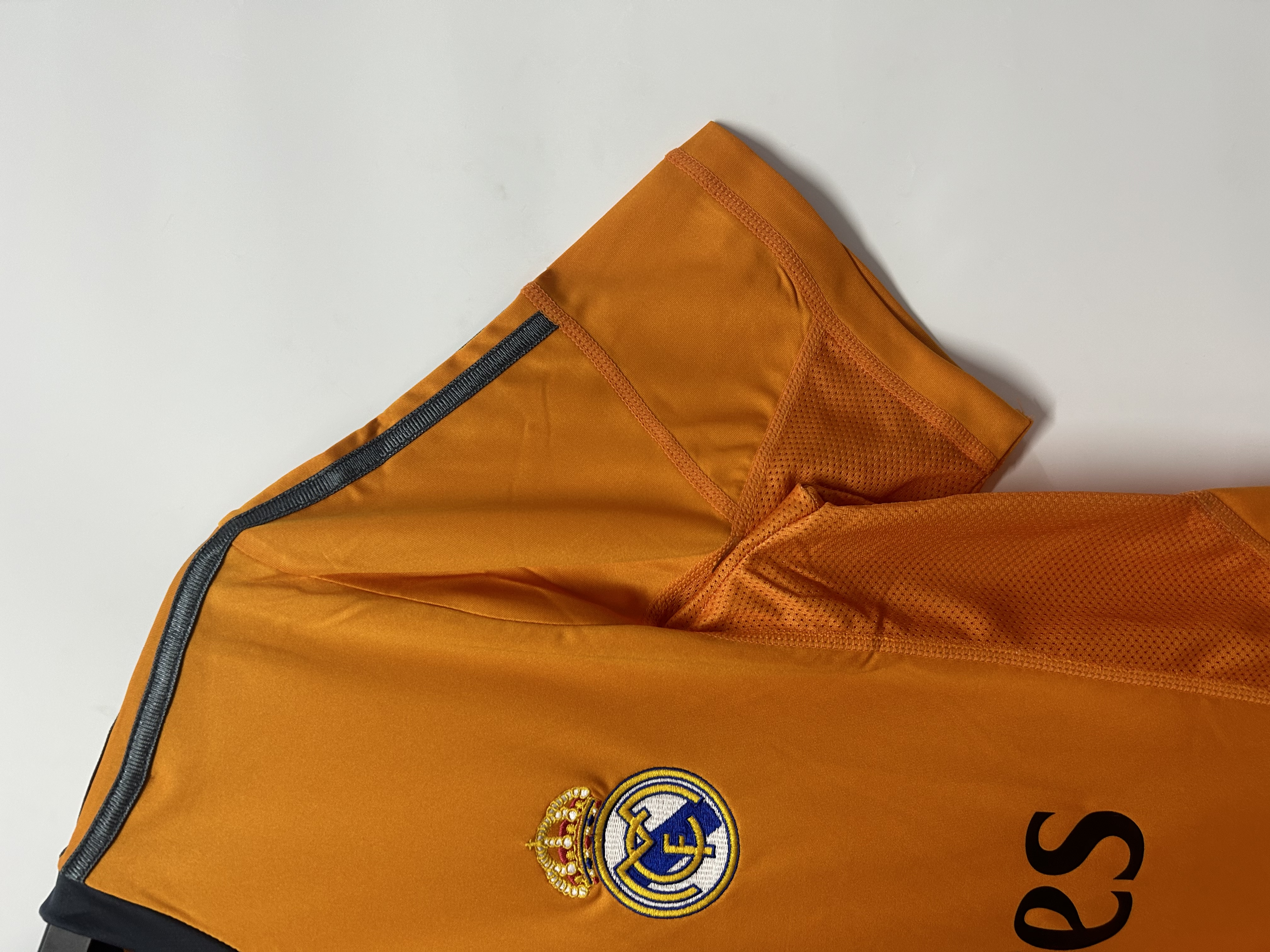 Real Madrid Third Jersey 2013/14