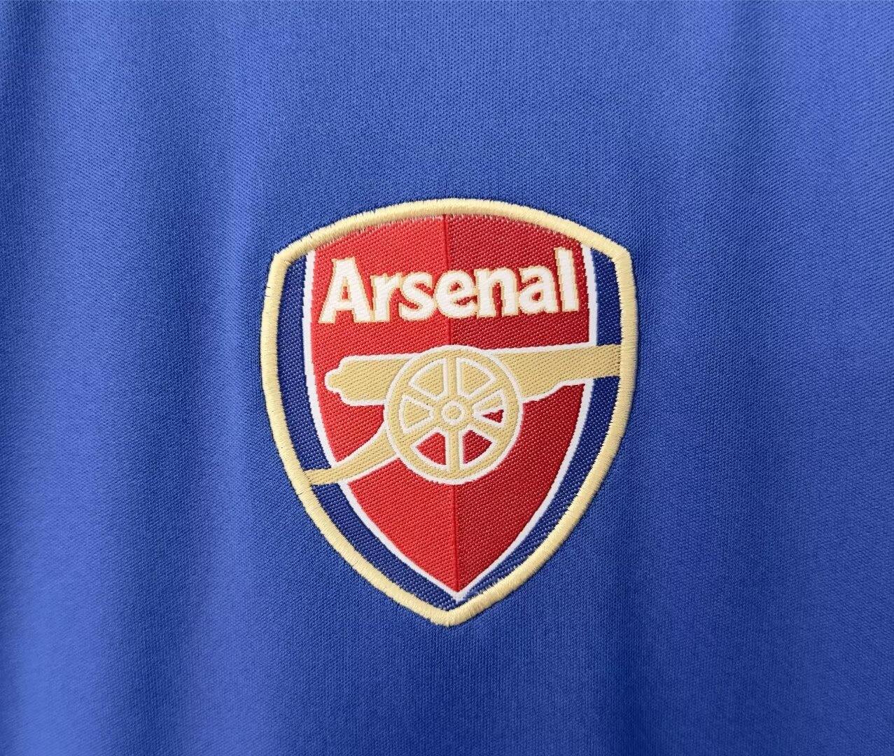 Arsenal Away Retro Jersey  2004/05