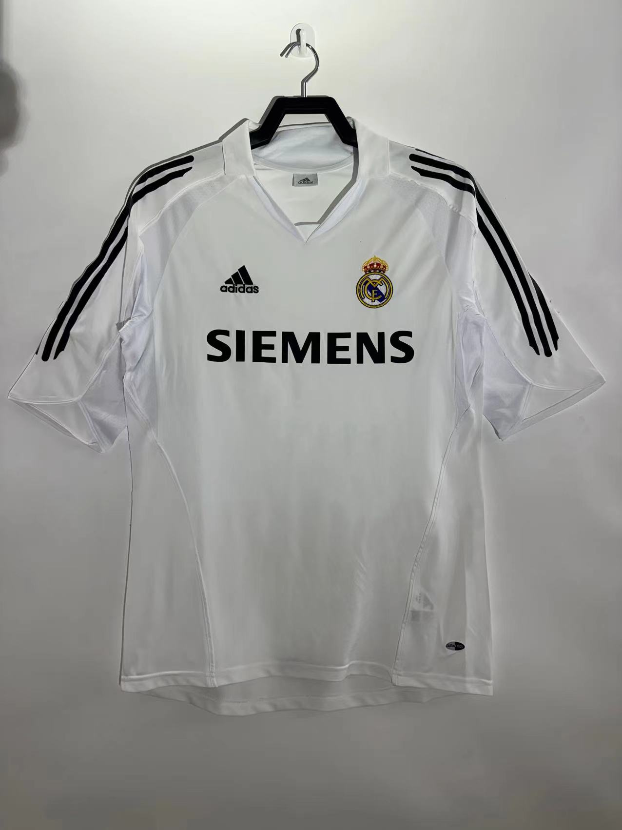 Real Madrid Home Jersey 2005/06