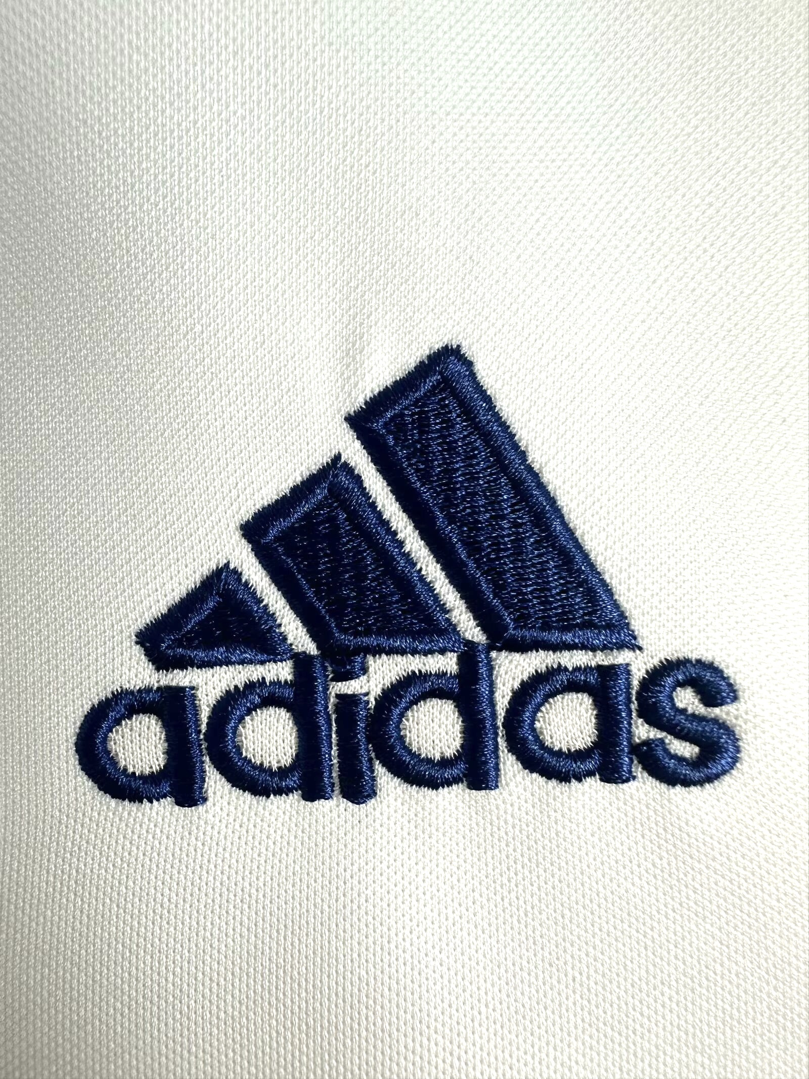 Real Madrid Home Retro Jersey 2001/02