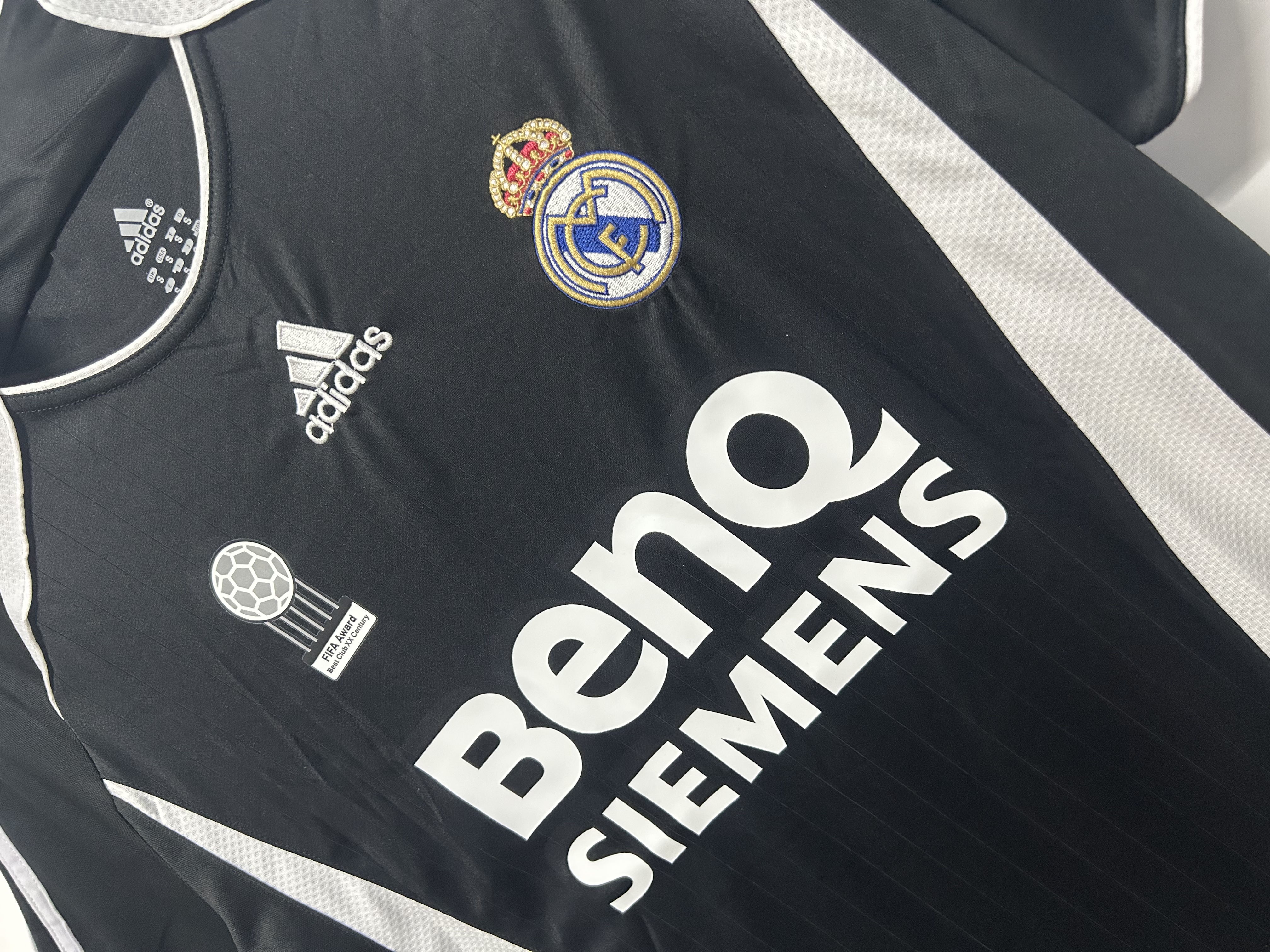 Real Madrid Third Jersey 2006/07