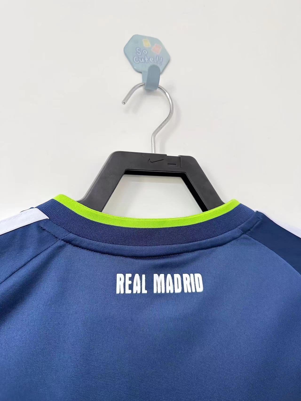 Real Madrid Away Jersey 2010/11