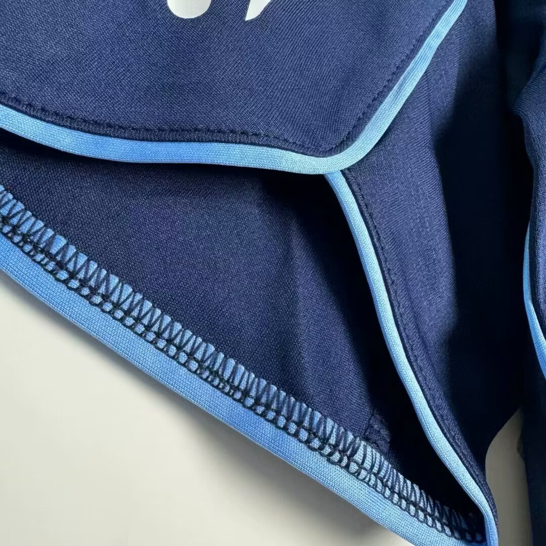 Real Madrid Away Retro Jersey 2005/06