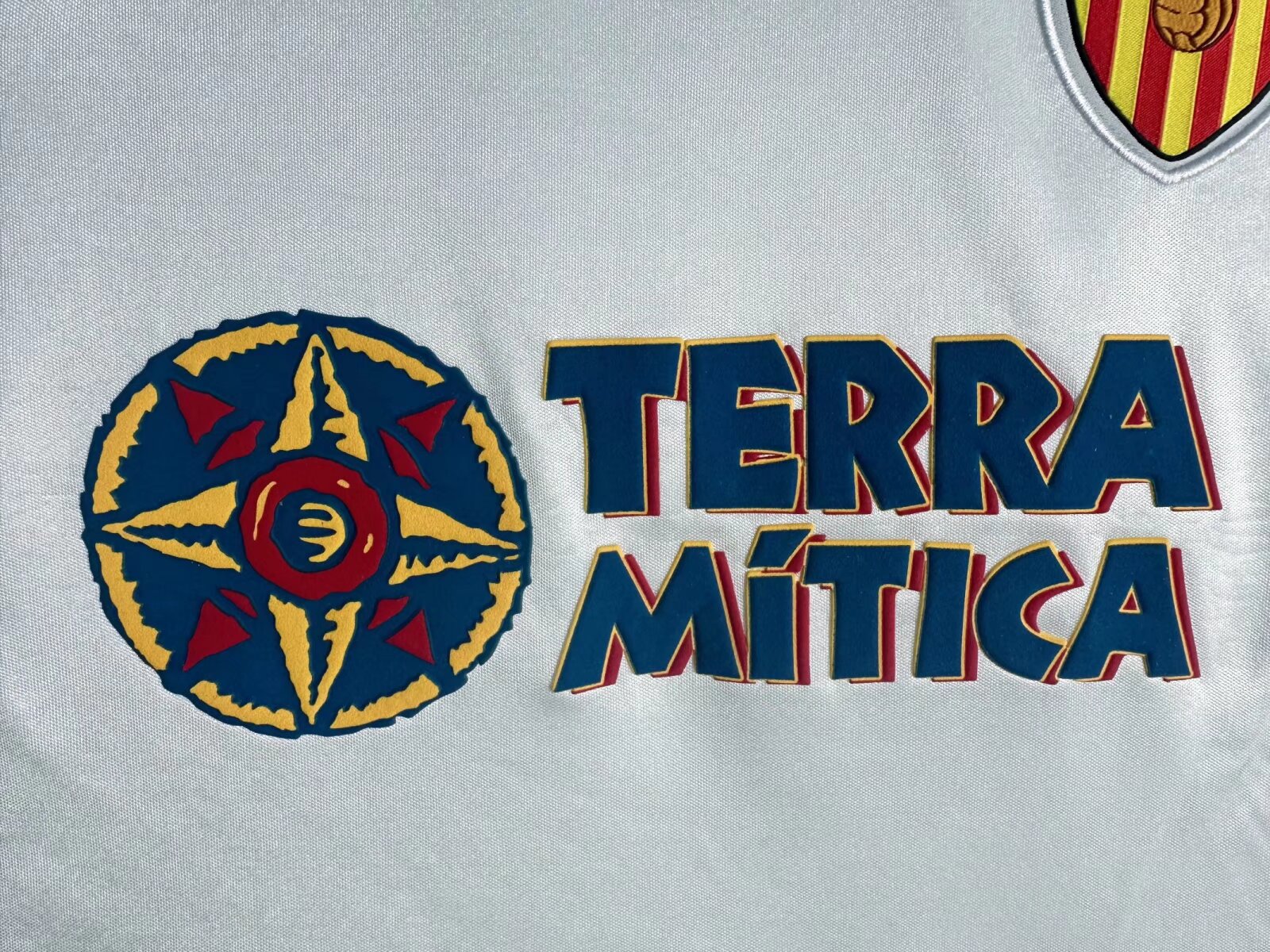 Valencia Home Retro  Jersey 2000/01