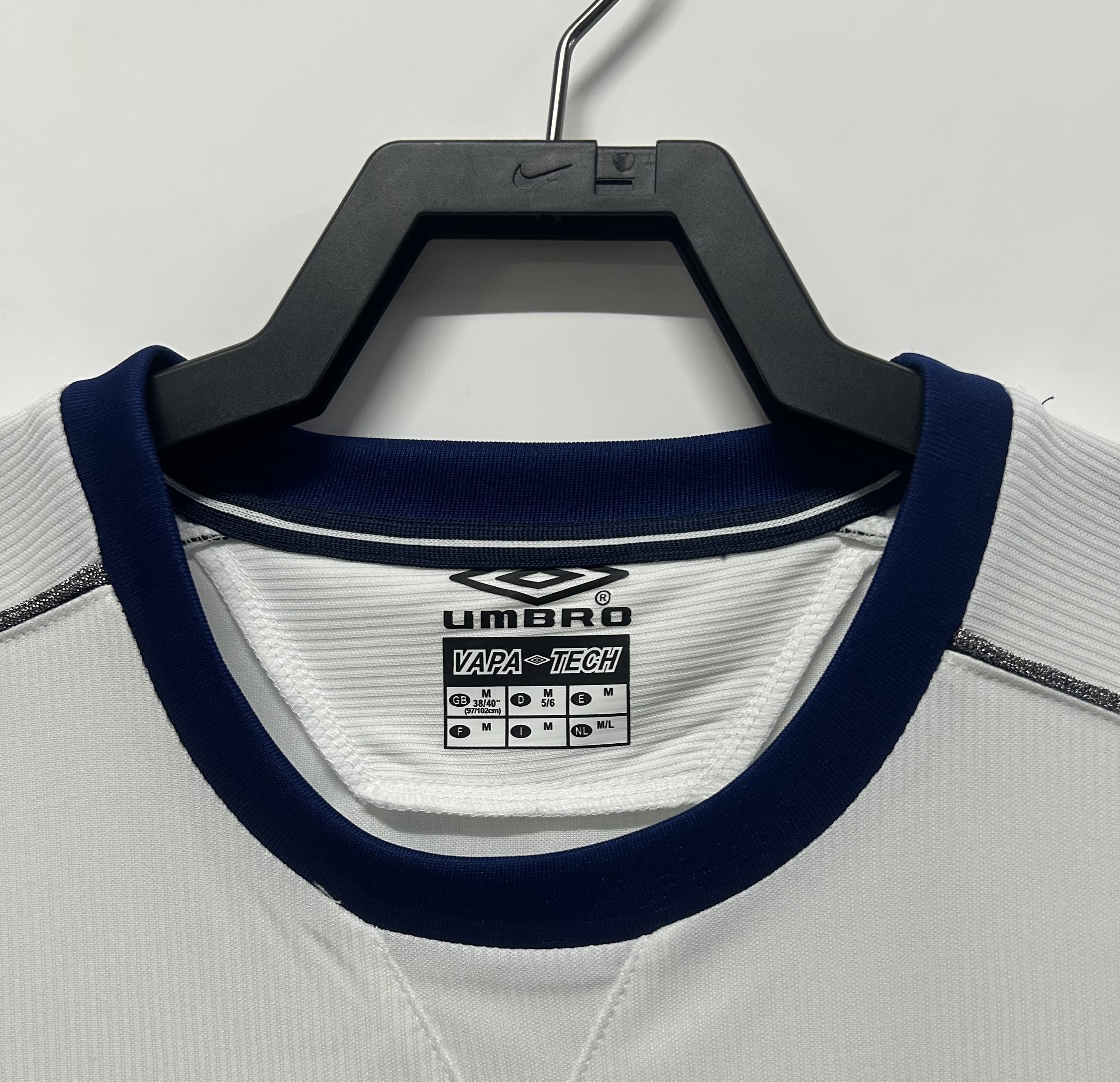 Manchester United  Away  Retro Jersey 2000/01