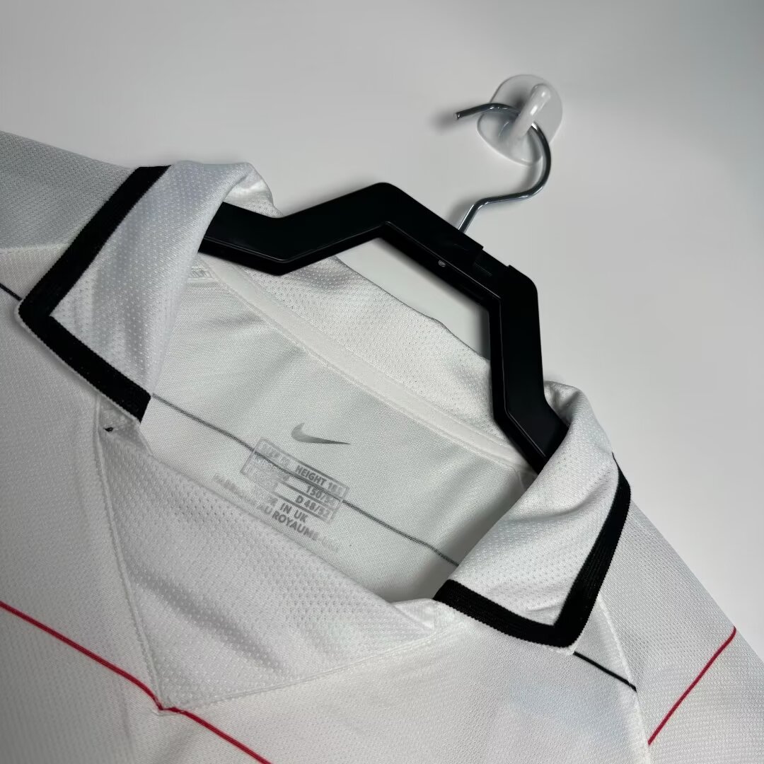 Manchester United Third Retro Jersey 2003/04