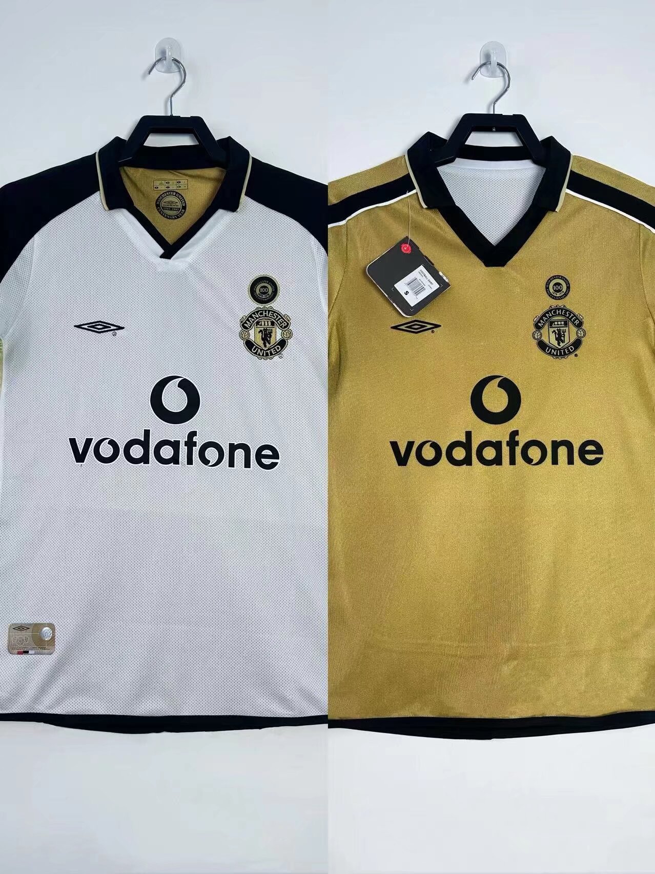 Manchester United   Away Reversible Retro Jersey 2001/02