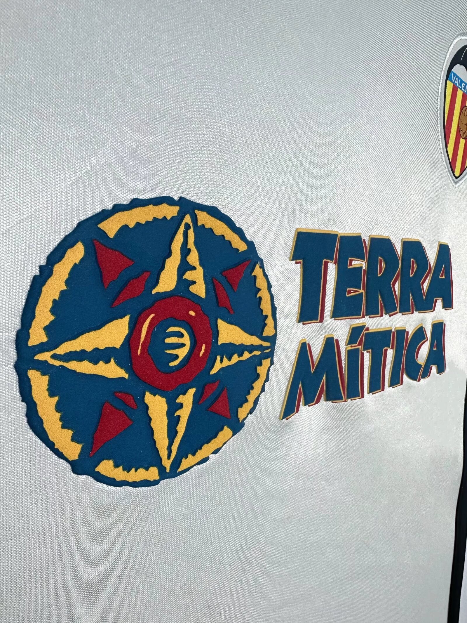 Valencia Home Retro  Jersey 2000/01