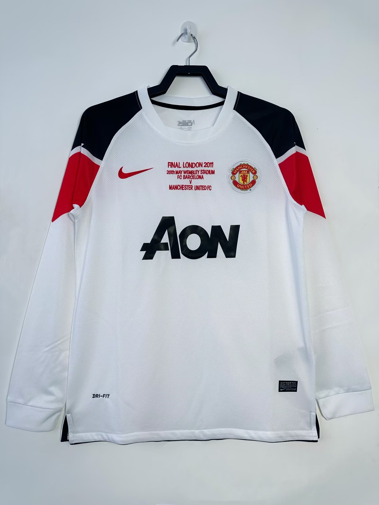 Manchester United Away  Long Sleeves Retro Jersey 2010/11