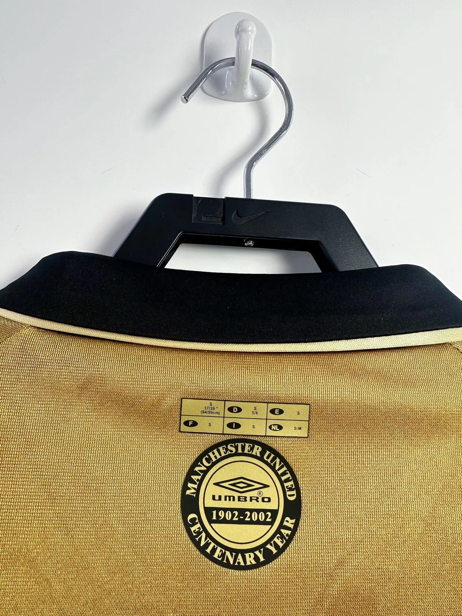 Manchester United   Away Reversible Retro Jersey 2001/02