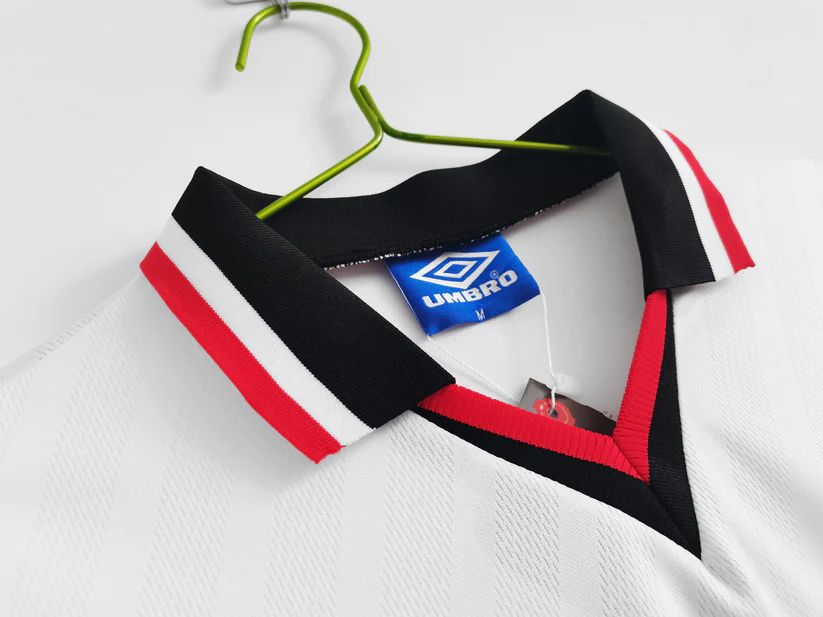 Manchester United  Away Retro Jersey 1996/97