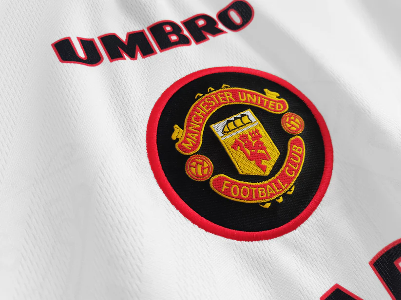Manchester United  Away Retro Jersey 1996/97