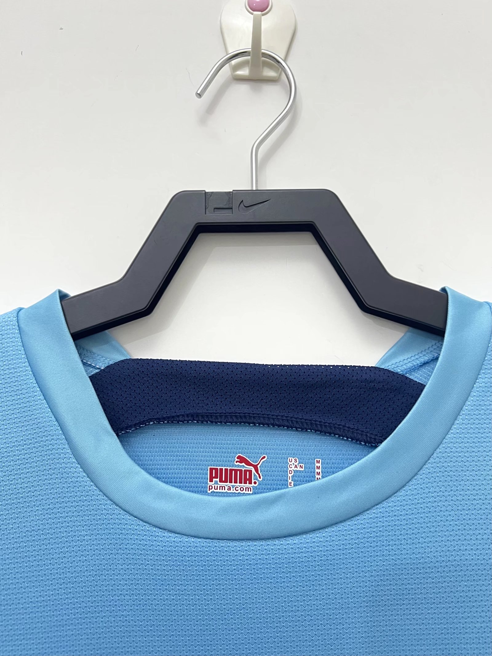 Tottenham Hotspur  Away Retro Jersey 2006/07