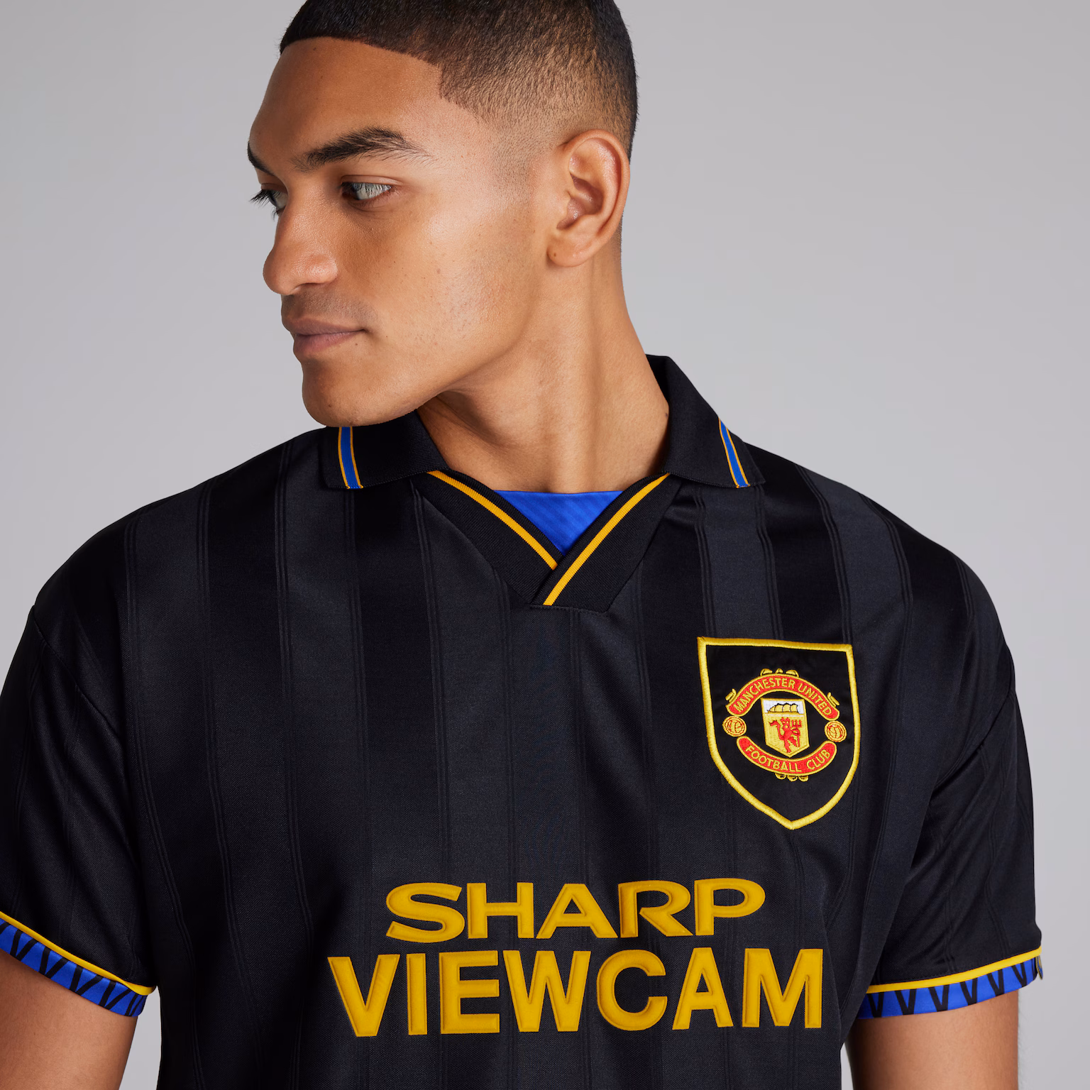 Manchester United  Away Retro Jersey 1993/94