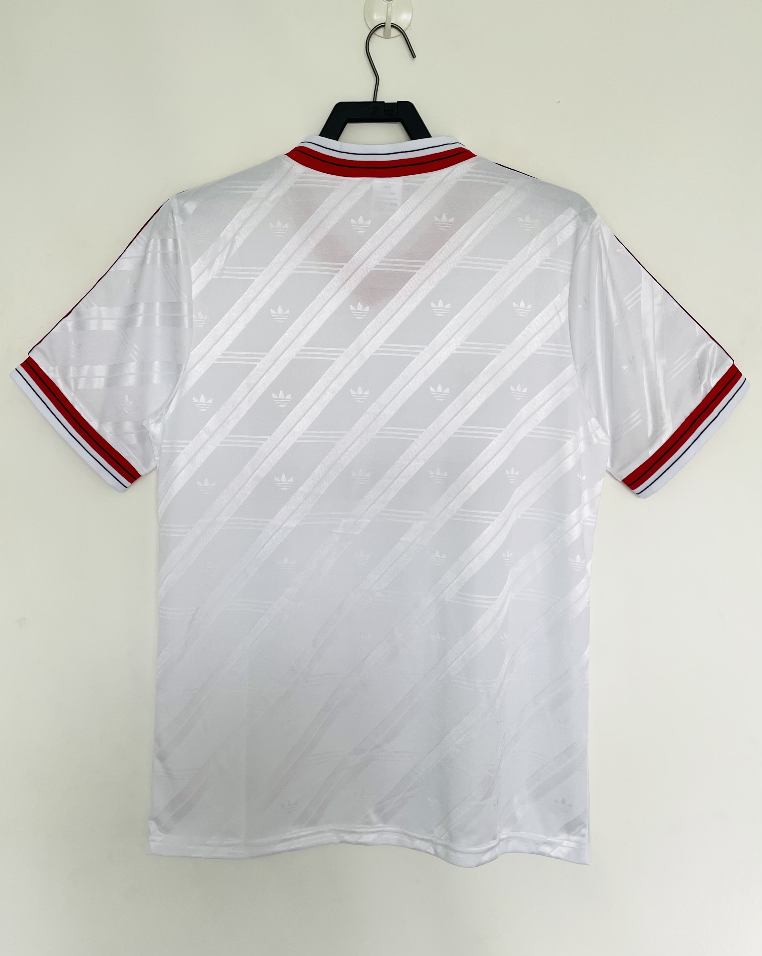Manchester United  Away Retro Jersey 1986/88