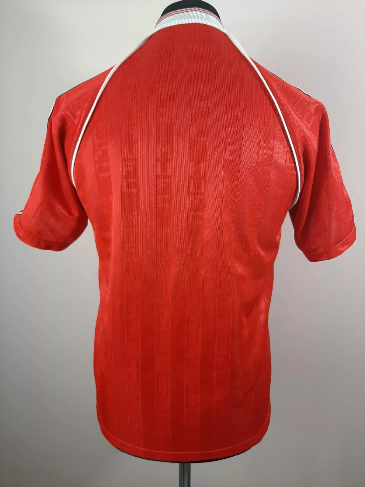Manchester United  Home  Retro Jersey 1988/90