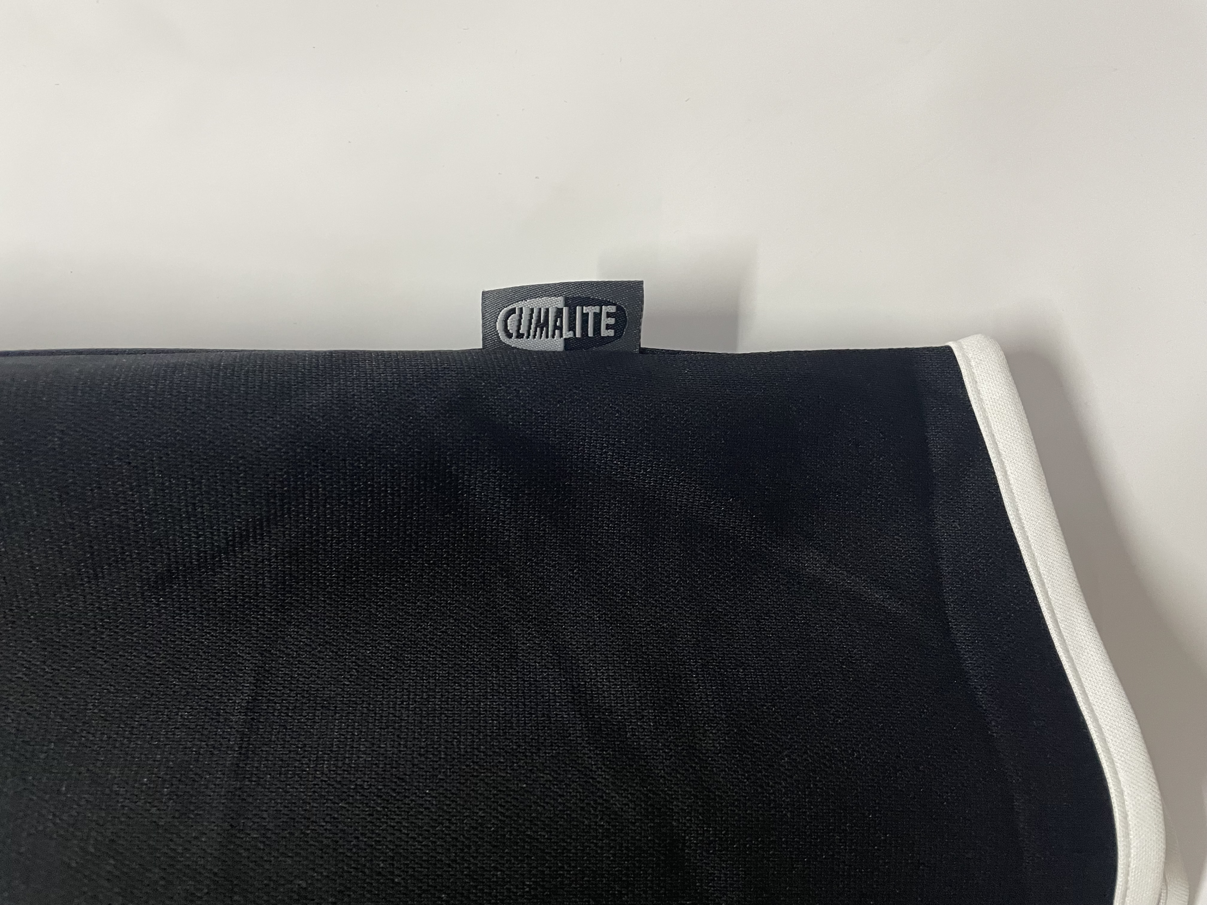 Newcastle United Away Retro Jersey 2000/01