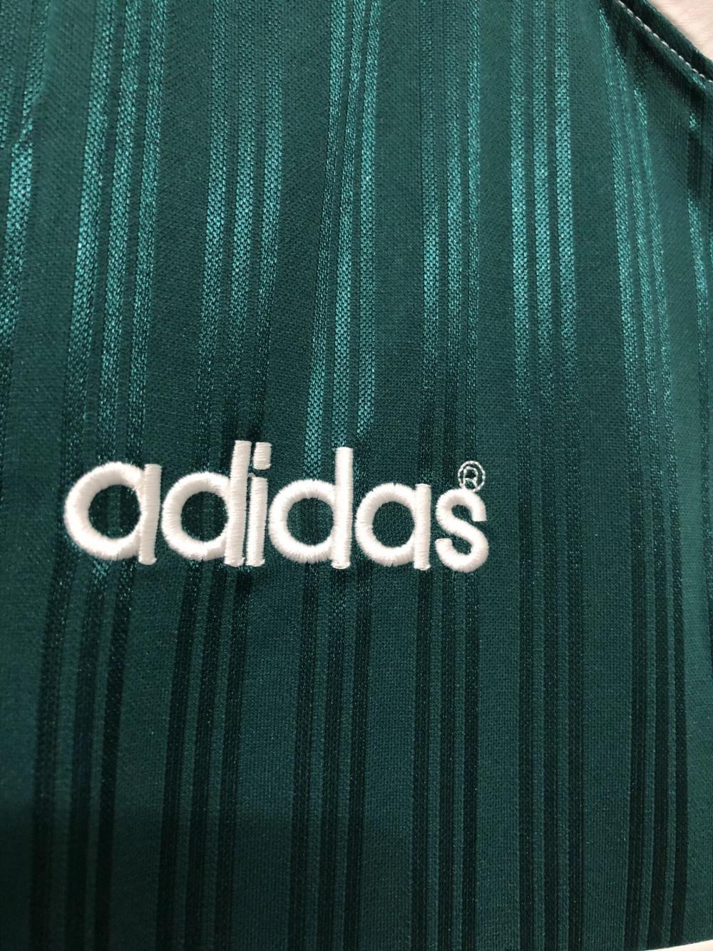 Liverpool Away Retro Jersey 1995/96