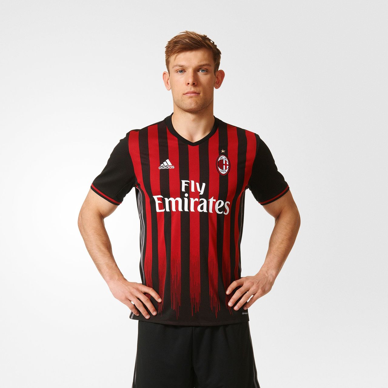 AC Milan Home  Retro Jersey 2016/17