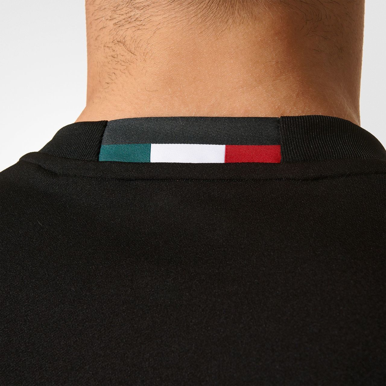 AC Milan Home  Retro Jersey 2016/17