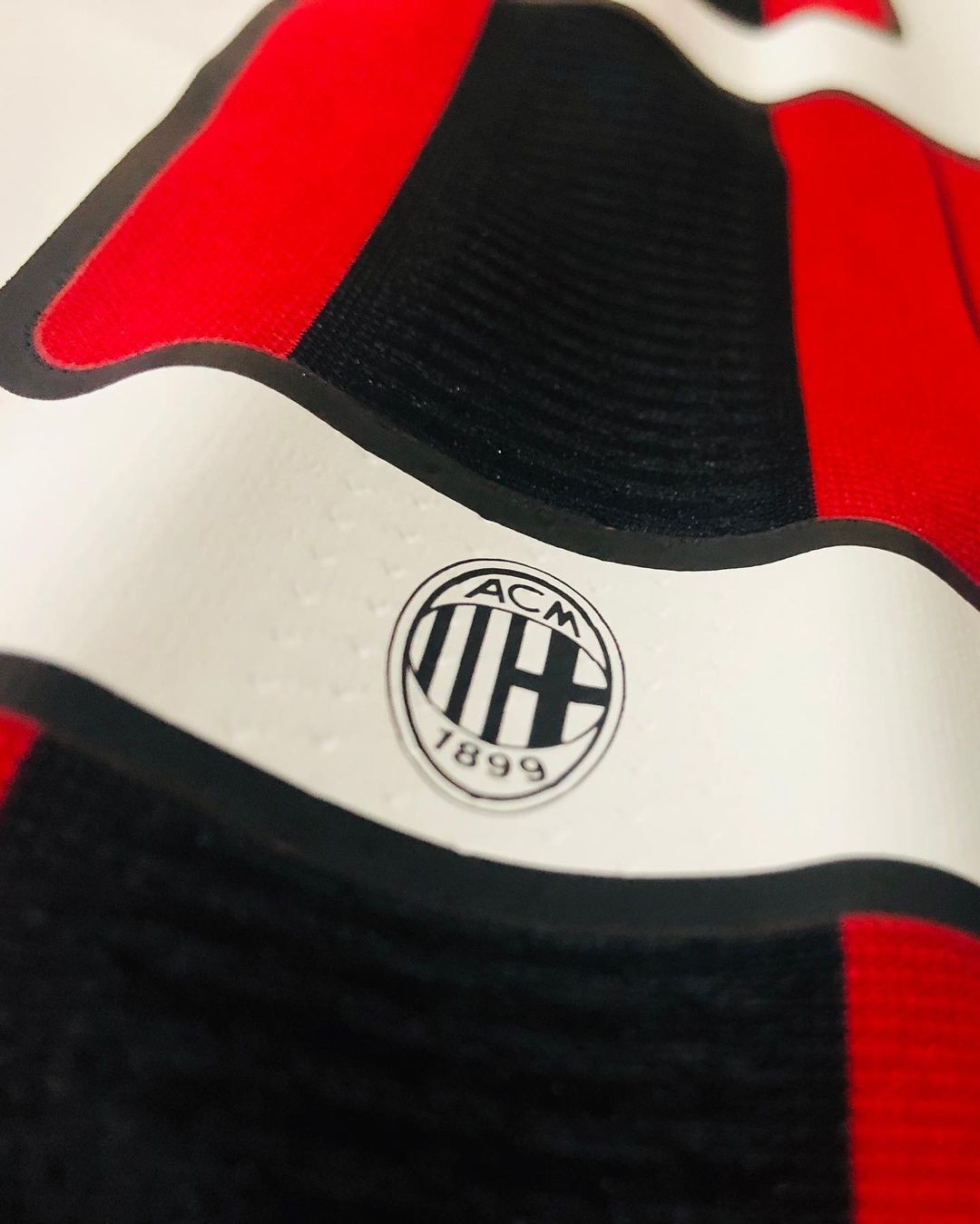 AC Milan Home Retro Jersey 2013/14